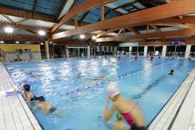 Piscine De Roanne
