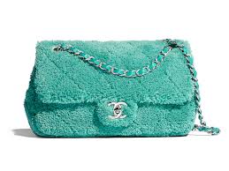 Chanel S Spring 2019 Lookbook Is Here See Pics Prices Of Our Favorite New Styles Purseblog
