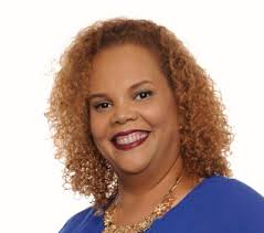 44 Lessons from Influential Women in Subscription