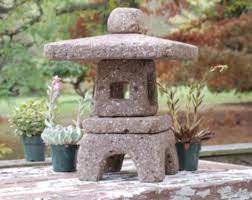 Garden Lantern 18 Tall Simple Japanese Stone Style Etsy In 2021 Japanese Garden Lanterns Japanese Stone Lanterns Garden Lanterns