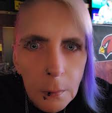 Britney Spears first Vma's performance in 1999 must be taken as nothing but  a masterclass to the up and coming pop girlies. I said what I said 💅  #BritneySpears #britney #vmas #vmasqueen #