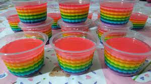 Cara penyediaan yang mudah juga merupakan antara punca ianya sangat popular. Agar Agar Santan Pelangi Rainbow Coconut Milk Agar Agar Youtube