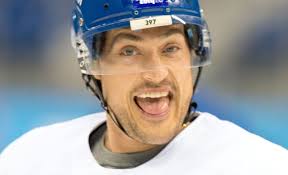 Selänne in practice this morning. I think they might have overdone the  painkillers. : r/hockey