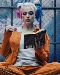 Pin Em Harleyquinn