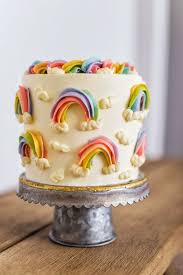 Wedding cake design ideas & inspiration need some wedding cake inspiration? 10 Fun And Easy St Patrick S Day Cake Ideas Cake By Courtney