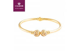 Rantai tangan bola krom (besar) emas 916, berat 13.95 gram. Bangles Gold Bangles Cuff Bangles Gemstone Bangles Charm Bangles Gelang Tangan Emas Gelang Tangan Berlian Gelang Tangan Batu Permata Gelang Tangan Charm Habib Jewels