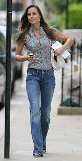 Ein sonntag mit polo, herzogin kate und prinz george. Kate Middleton In Diesel Jeans Denimology Casual Style Outfits Kate Middleton Style Style