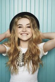 Show off your favorite sabrina carpenter photos to the world! Sabrina Carpenter Wallpapers Wallpaper Cave