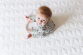 Early Risers Babies And Toddlers That Wake Up Way Too Early And How To Fix It Sleep And The City