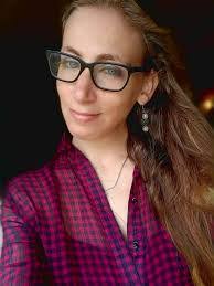 Luci Davis's Instagram, Twitter & Facebook