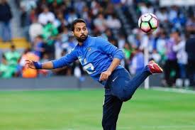 .خالد القحطاني سعد الغامدي سعود الشريم سهل ياسين صلاح البدير صلاح الجمل صلاح وديع اليمني وليد إدريس المنيسي وليد الدليمي ياسر الدوسري ياسر سلامة ياسر سلامة. Ø§Ù„Ø³Ø¹ÙˆØ¯Ù‰ ÙŠØ§Ø³Ø± Ø§Ù„Ù‚Ø­Ø·Ø§Ù†Ù‰ ÙŠÙƒØ´Ù Ø­Ù‚ÙŠÙ‚Ø© Ø¥ØµØ§Ø¨ØªÙ‡ Ø¨ÙÙŠØ±ÙˆØ³ ÙƒÙˆØ±ÙˆÙ†Ø§ Ø³ÙˆØ¨Ø± ÙƒÙˆØ±Ø©