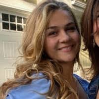 Sarah Lasota's Instagram, Twitter & Facebook