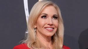 Kansas City Chiefs owner's wife Tavia Hunt is spitting image of daughters  Ava and Gracie in throwback photos