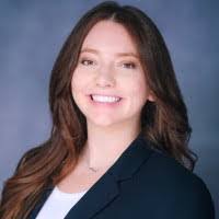 Kelly Reppert's Instagram, Twitter & Facebook