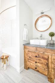 If yes, then there is no other material better than wood! The Best Farmhouse Bathroom Decor Farmhouse Bathroom Decor Ideas Apartment Therapy