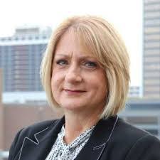 Jennifer Thoennes's Instagram, Twitter & Facebook