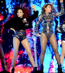 How Dancer Ashley Everett Ended Her Engagement And Found Herself Cute Celebrities Beyonce Caribbean Carnival Costumes