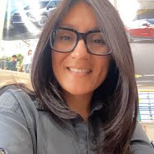 With stringer being out about going call to call today I stopped by our  local friend's over at Tiki snow off Mooney between A&W and Tacos La Villa  here in Visalia. I