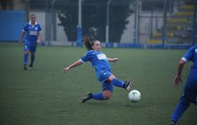 Il napoli si prepara ad accogliere il salento. Il Napoli Calcio Femminile In Trasferta A Roma Contro La Lazio