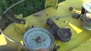In this video i show how to route the deck belt on a 42 john deere 100 series 42 deck. John Deere La110 42 Inch Deck Belt Routing Installation Youtube
