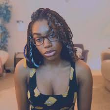 Asia Greer's Instagram, Twitter & Facebook