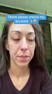 Debbie Lyman's Instagram, Twitter & Facebook