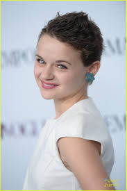 King had a short haircut at the premiere of if i stay in 2014. Picture Of Joey King