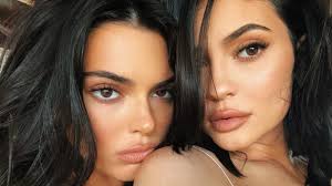 Exclusive clips from kendall jenner's official app! Tak Punya Teman Waktu Sekolah Kendall Jenner Sering Menangis Dan Pilih Berkuda 12 Jam Saat Liburan Halaman All Tribun Wow