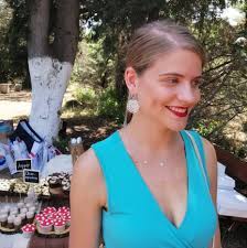 Check spelling or type a new query. Danah Mixalakh Poia Einai H Drosw Apo Tis Agries Melisses