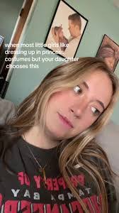 Layla Copeland's Instagram, Twitter & Facebook