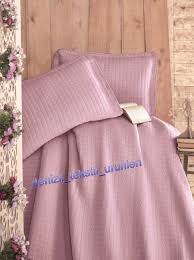 Cift Kisilik Jakar Yatak Ortusu Pudra Pembe Pike Olarak Ta Kullanilabilir Jakar Yatak Ortusu 240 X 250 Cm Jakar Volan Yatak Yatak Ortusu Yatak Ortuleri