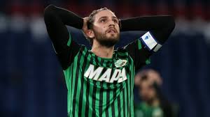 Manuel locatelli netted a terrific brace in rome however, manuel locatelli opened the scoring on 26 minutes when he found domenico berardi down the right flank with a wonderful ball from midfield. Juventus Competing With Manchester City Targeting Manuel Locatelli Ruetir