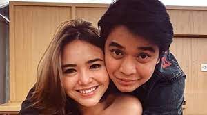 Ia pun membongkar tabiat sang mantan pacar. Amanda Manopo Isyaratkan Sudah Jadi Pacar Billy Syahputra