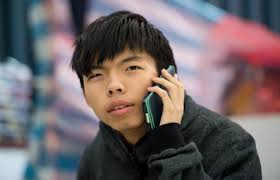 Splintered Hong Kong protests face 'final showdown'