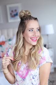 Here are the top and best 25 beautiful elegant hairstyles for all ladies out. 10 Quick And Easy Hairstyles Perfect For Back To School Twist Me Pretty