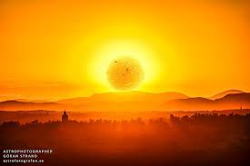 Risultati immagini per parlare col sole
