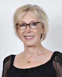 Janet Steiner's Instagram, Twitter & Facebook