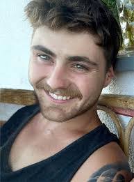 Aaron Du's Instagram, Twitter & Facebook