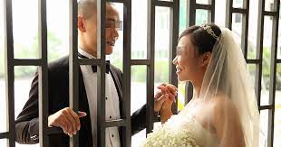 Complete any paperwork required by the prison. Expert Explains Why Women Fall In Love With Inmates Attn