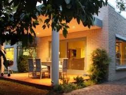 Constantia Rental Home 4 Bedrooms 3 Bathrooms Sleeps 8 Set In The Heart Of The Constantia Valley In Cap Cape Town Accommodation Constantia House Rental