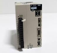 Yaskawa SGDV-120A11A Servopack AC Servo Drive
