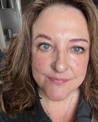 Jessica Winterburn's Instagram, Twitter & Facebook