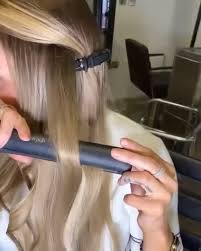 Flat Iron Curls Curls Flat Iron In 2020 Hair Curling Tips Curls For Long Hair Curl Hair With Straightener