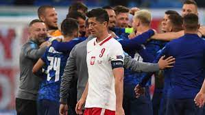 Tenemos lo mejor polonia vs eslovaquia transmisiones de deportes en línea. Polonia Vs Eslovaquia Lewandoswki No Brilla Y Polonia Es Derrotada Por Eslovaquia Eurocopa