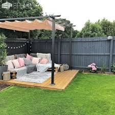 They're particularly well suited for entryways and mud rooms, where outdoor gear and extra. Easy Pallet Corner Sofa Laptrinhx