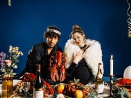 View latest posts and stories by @cuveliermichele michèle cuvelier in instagram. Recensie Instant Bloederig En Grappig Instagram Theater Voo Het Nieuwsblad Mobile