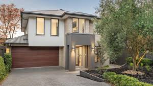 Storm’s Cameron Munster and wife Bianca selling in Melbourne