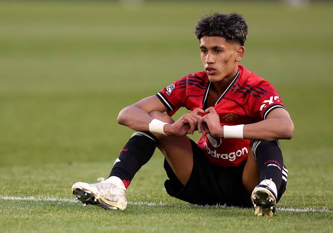 Who is JJ Gabriel? The Man Utd super talent that could spark transfer  frenzy after request to leave | The Independent