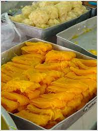 Jala emas katering ada satu katering yang berkonsepkan masakan asli kelantan. Kuih Kelantan Jala Mas