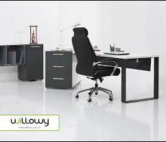 Sik Ve Duzenli Bir Ofis Hem Sizin Hemde Calisanlarinizin Odaklanmasini Kolaylastirir Kullanilan Gorsel Angel Modeline Aittir Mobilya Furniture Kitapliklar